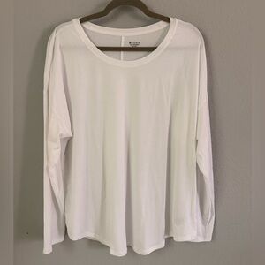 Athleta White Long Sleeve Performance Top XL Athleisure